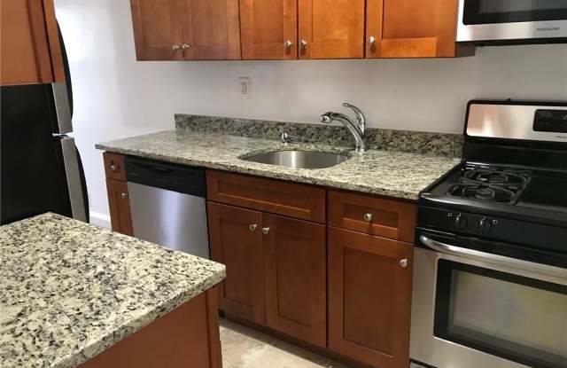 165 Harding Avenue Gallery 2
