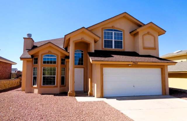 Marvelous Two Story Upper Valley Home With Refrigerated Air Located In Quiet Neighborhood photos photos