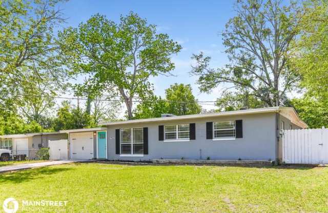 7958 Lorient Drive Gallery 4