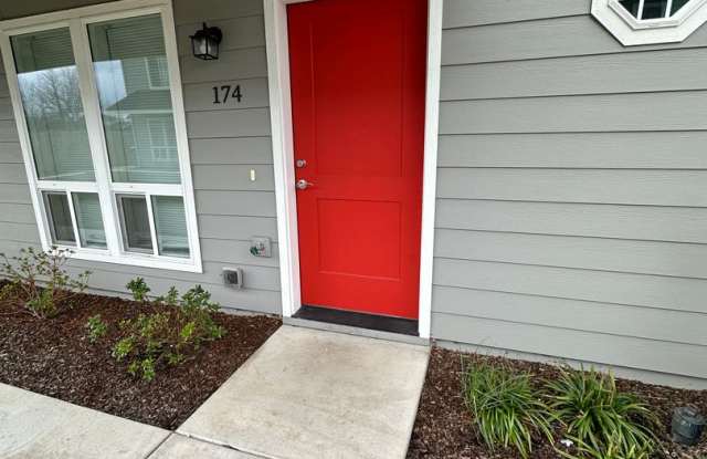 Beautifully Done Townhome in Phoenix Available Now photos photos