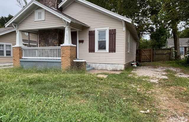 Adorable 2 bedroom 1 bathroom Home! photos photos