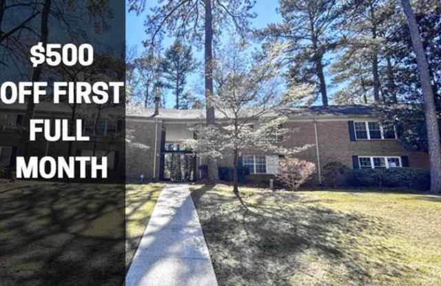 2086 Montreat Circle - 2086 Montreat Circle, Vestavia Hills, AL 35216