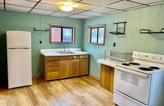 4035 Upper Podunk Gallery 3