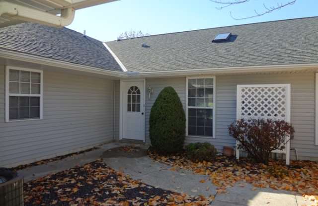 2831 Bluff Ridge Drive - 1 - 2831 Bluff Ridge Drive, Quincy, IL 62305