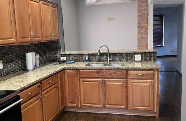 6824 S Dorchester Avenue photos photos