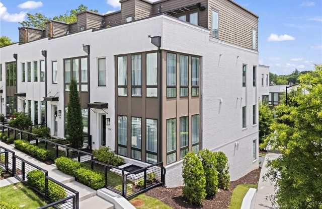 314 Gibson Street SE photos photos