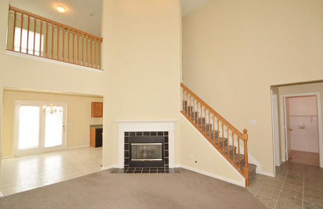 8052 Barksdale Way Gallery 4