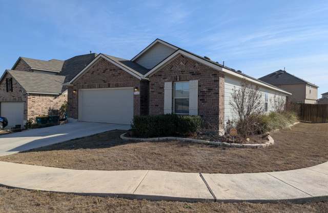 1 story gem with quick access to Randolph!! photos photos