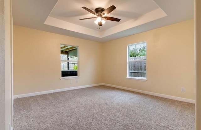 329 Yorktown Boulevard Gallery 4