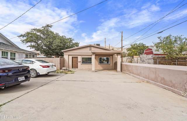 3225 Fort Boulevard 1 - 3225 Fort Boulevard, El Paso, TX 79930