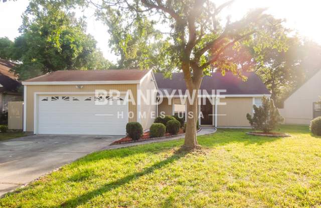 8145 Mactavish Way West photos photos