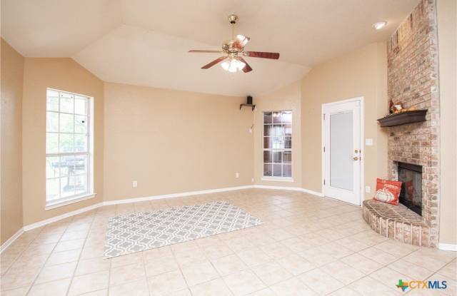 4310 Boots Drive Gallery 3