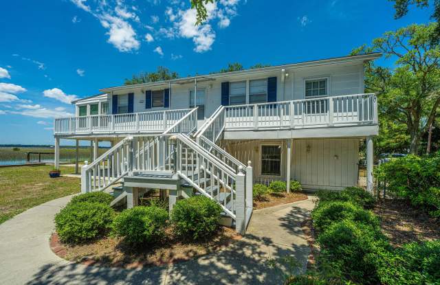 816 East Cooper Avenue - 816 East Cooper Avenue, Folly Beach, SC 29439