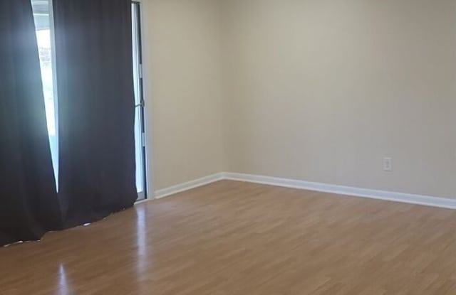5885 Craftmore Drive Gallery 2