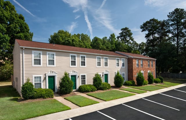 Woodbriar Apartments photos photos