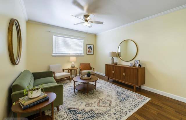 803 W 28th St Apt 206 photos photos