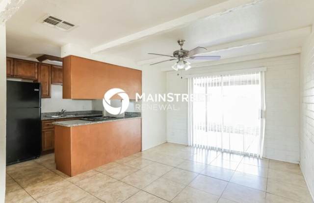 7132 West Glenrosa Avenue Gallery 4