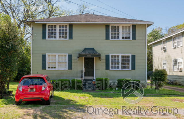 1032 Pershing St photos photos