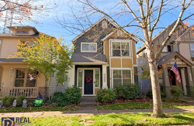 MOVE-IN SPECIAL! | King City 3BR/2.5BA Home - Garage & Green Space Views Gallery 1