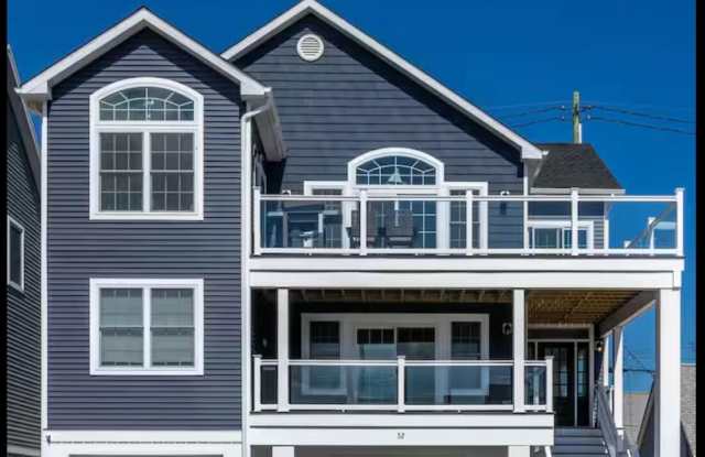 32 Silver Beach Road - 32 Silver Beach Road, Dover Beaches North, NJ 08735