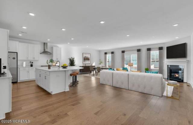 1505 Journey Avenue photos photos