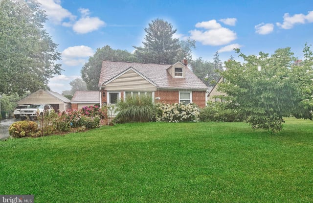 451 WAYNE AVENUE - 451 Wayne Avenue, Delaware County, PA 19064