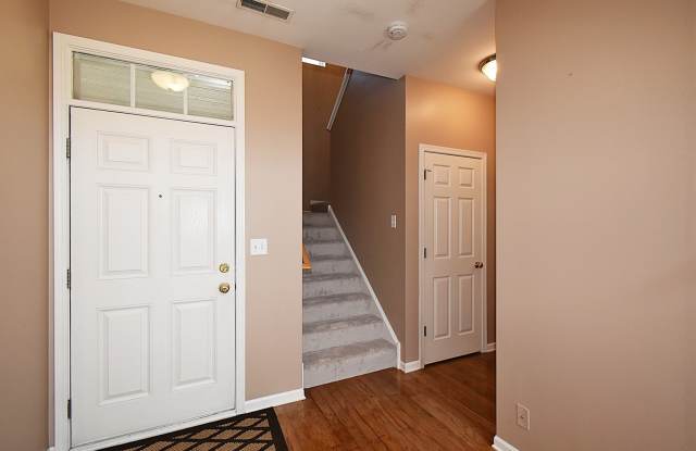 312 Fairmont Court Gallery 3