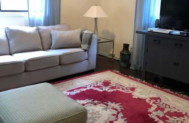 607 Chain Bridge Rd Unit 2 - 607 Chain Bridge Road, McLean, VA 22101