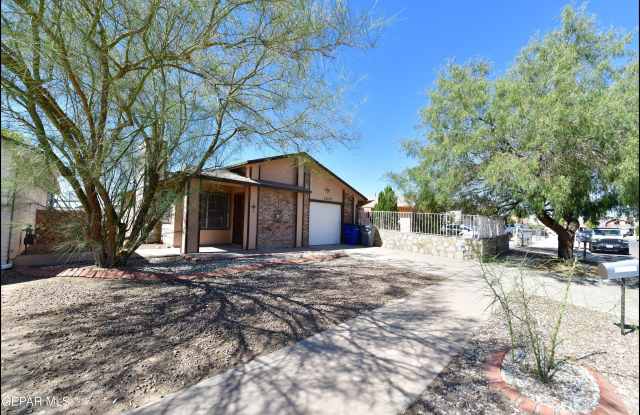 2629 Lake Victoria Drive - 2629 Lake Victoria Drive, El Paso, TX 79936