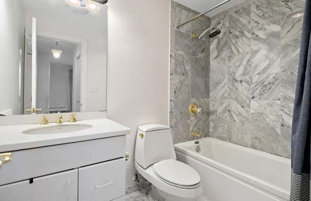 206 Shearwater Ct W Apt 61 Gallery 4