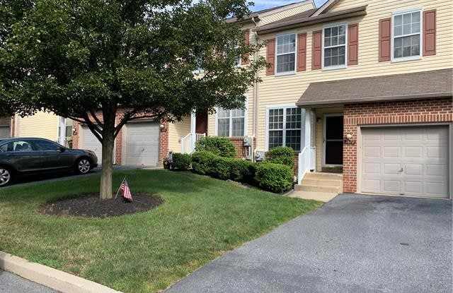 7672 Cross Creek Circle Gallery 2