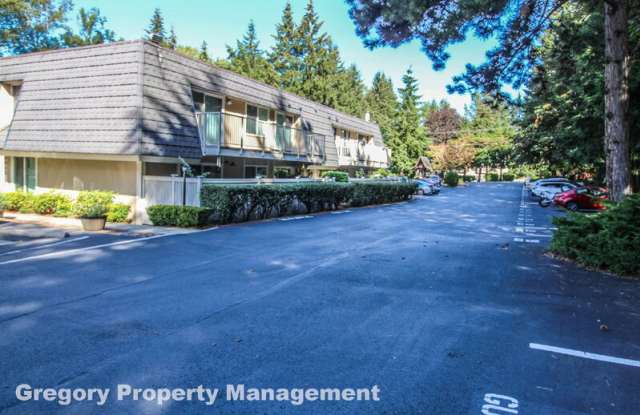 9907 NE 124th St photos photos