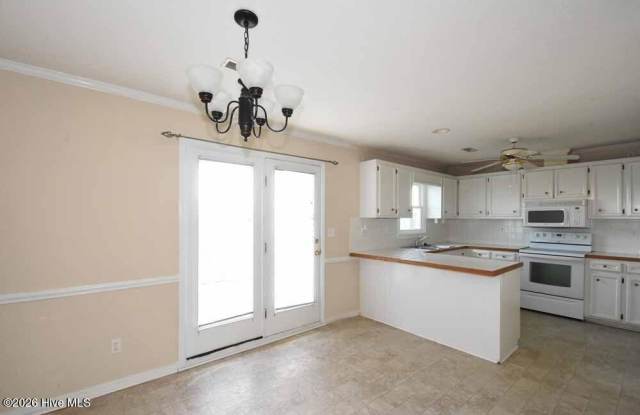 3818 Sterling Pointe Drive Gallery 4