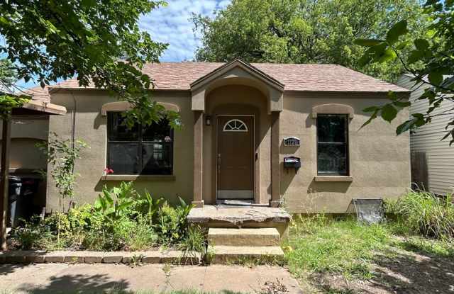 1139 NW Oak Lawton Ok 73501 photos photos