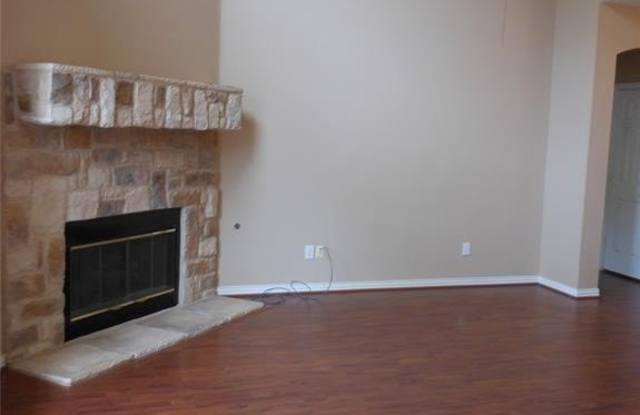 3524 Arbor Creek Lane Gallery 3