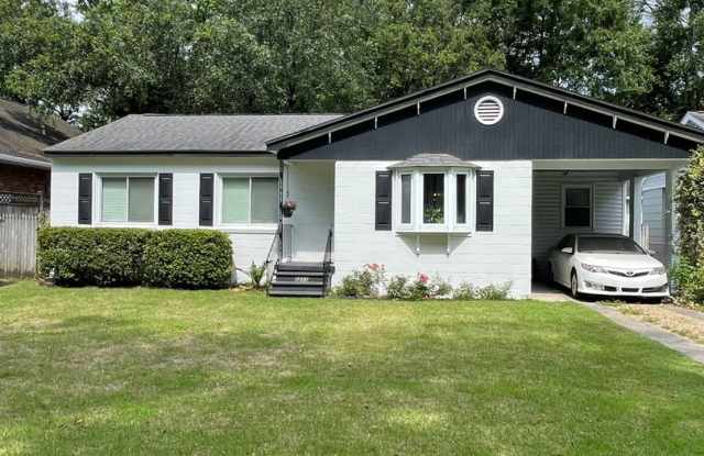 West Ashley Home in Pinecrest Gardens! photos photos