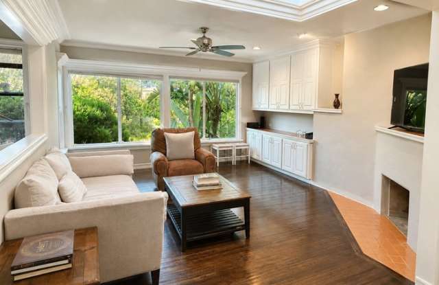10443 Wilkins Avenue photos photos