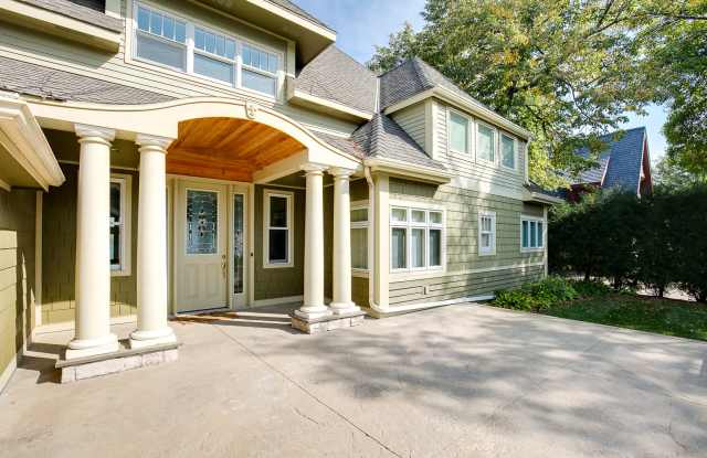 26170 Birch Bluff Road Gallery 3