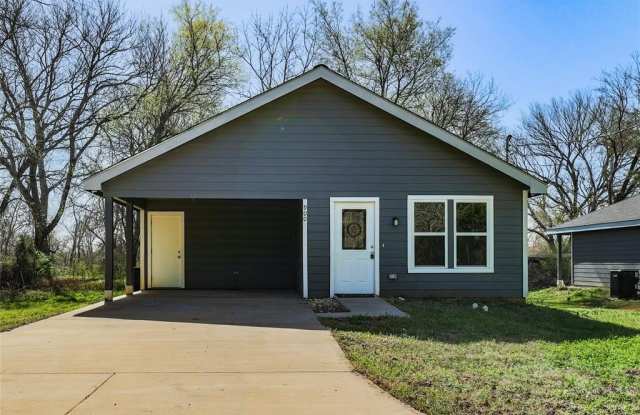 900 Cedar Street photos photos