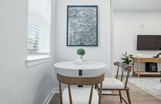 The Stella Gallery 4