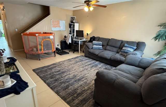 1326 KELRIDGE PLACE Gallery 3
