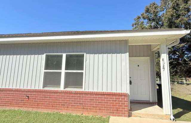 8927 Untreiner Ave B- EGR photos photos 8927 Untreiner Ave B- EGR photos photos