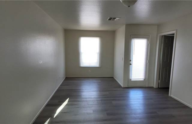 9229 MILLIKAN Avenue Gallery 4