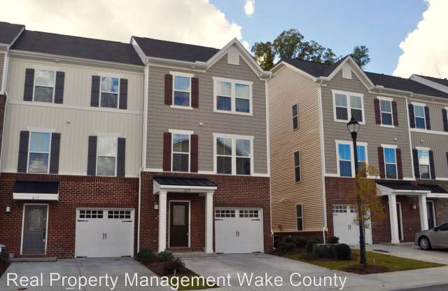 619 Berry Chase Way - 619 Berry Chase Way, Cary, NC 27519