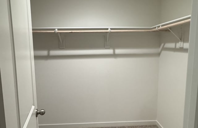 2223 North Oakridge Court photos photos