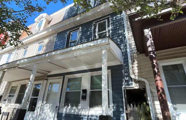 106 E Federal St - 106 East Federal Street, Burlington, NJ 08016
