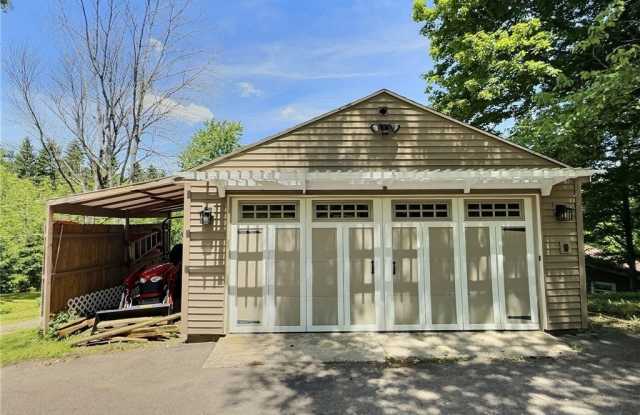 1783 Traverse Rd Gallery 2