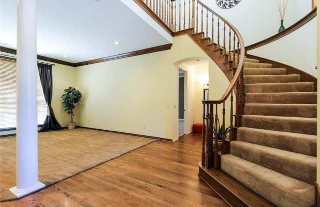 3616 Cedar Lane Gallery 3