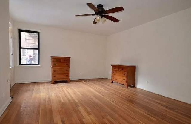 15 Oliver St Apt 2C Gallery 3