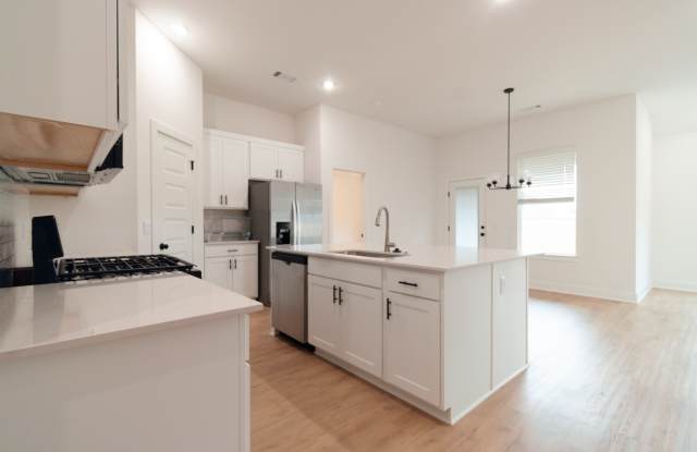 525 West Gosling Isle Gallery 2